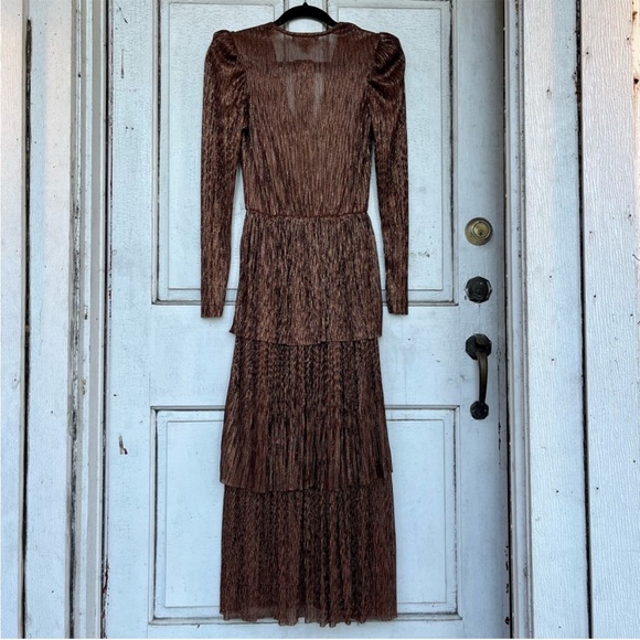 Sabina Musayev carry dress - Picture 3 of 6